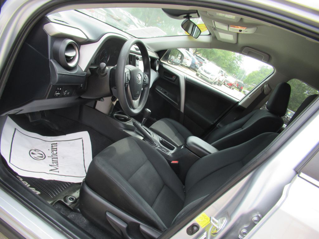 2017 Toyota Rav4 Image 26