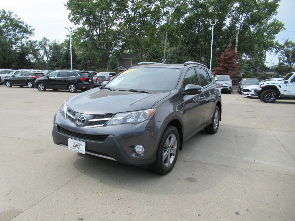 2015 Toyota Rav4 Image 1