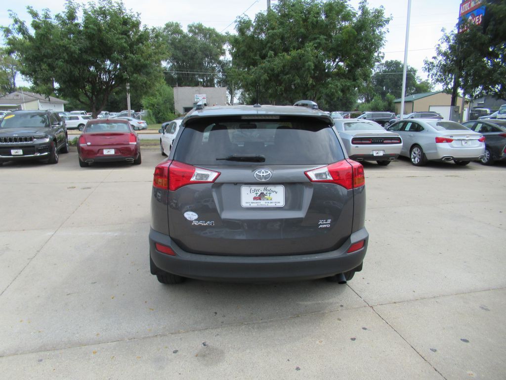 2015 Toyota Rav4 Image 6