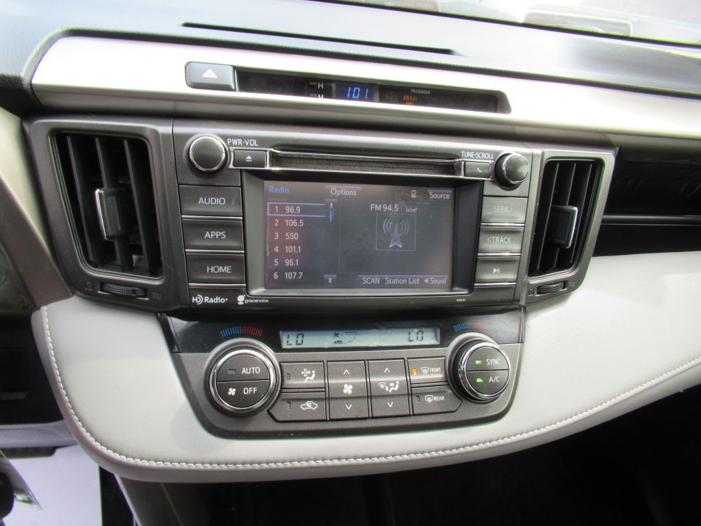 2015 Toyota Rav4 Image 22