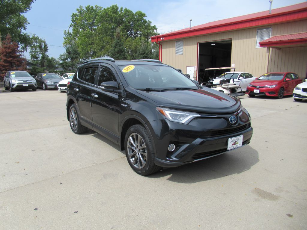 2017 Toyota Rav4 Image 3
