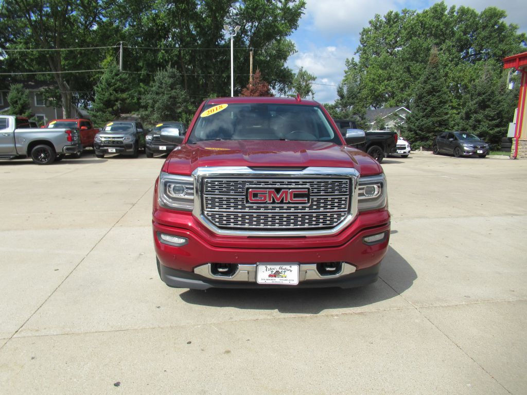2018 GMC Sierra Image 2