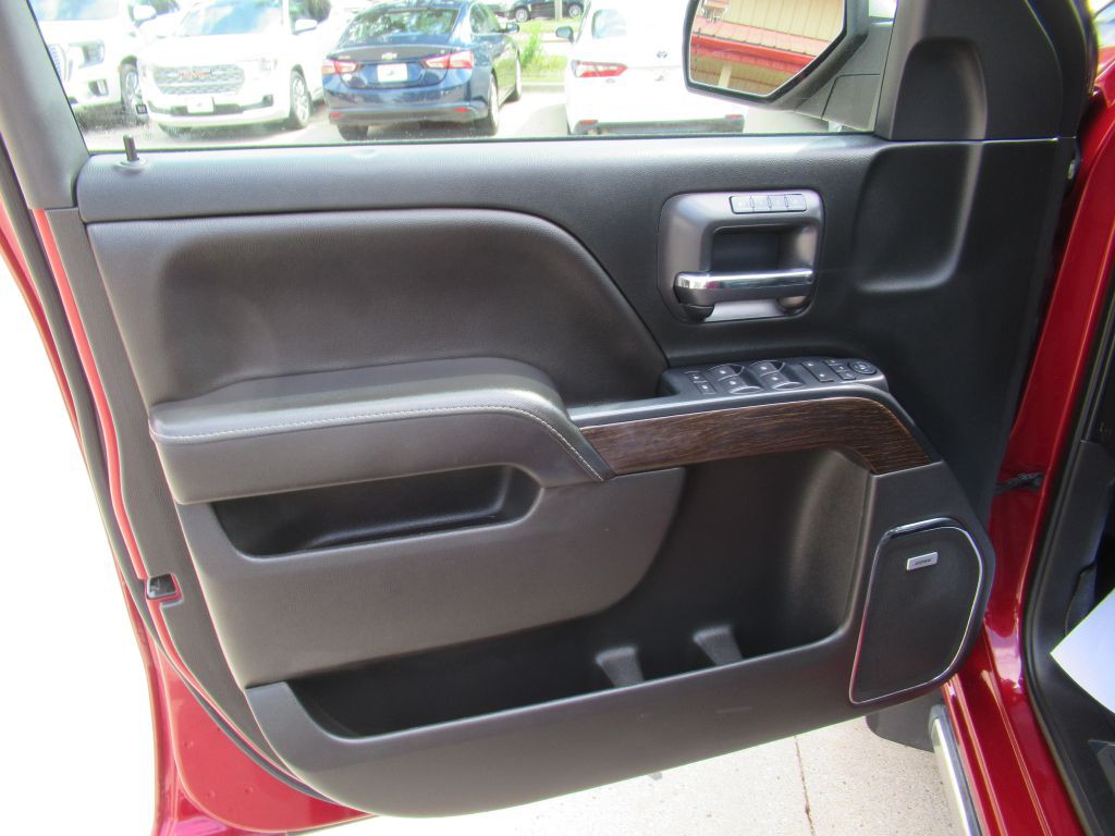 2018 GMC Sierra Image 10