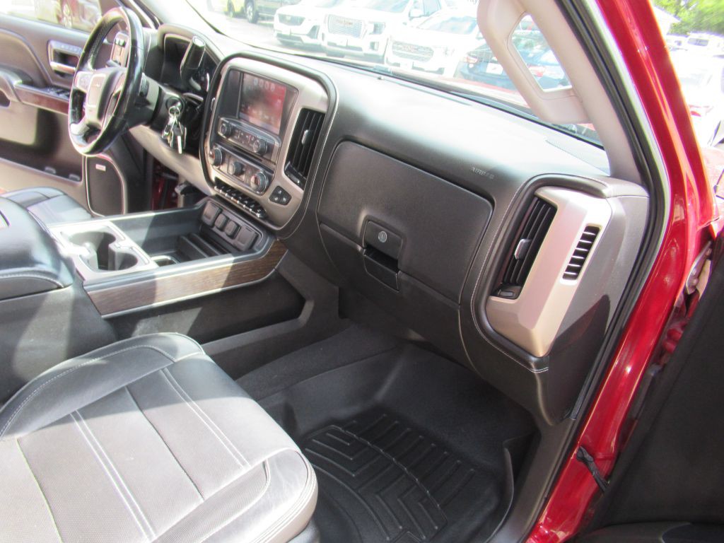 2018 GMC Sierra Image 14