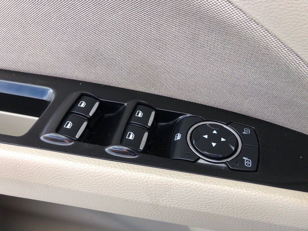 2017 Ford Fusion Image 17