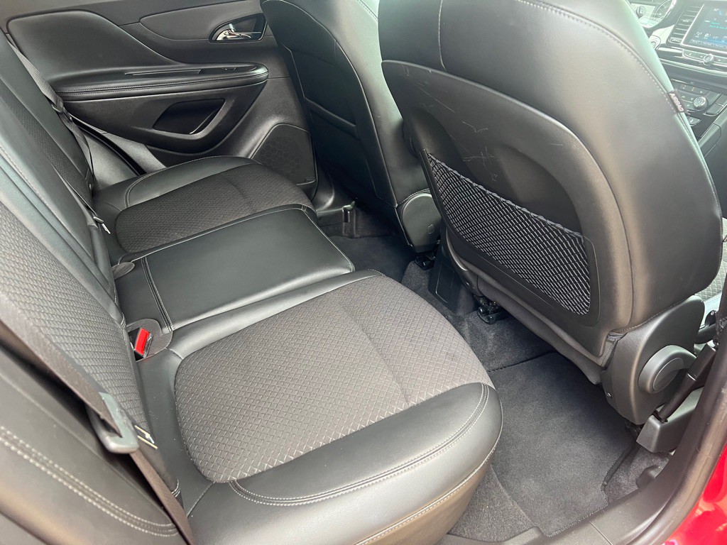 2019 Buick Enclave Image 9