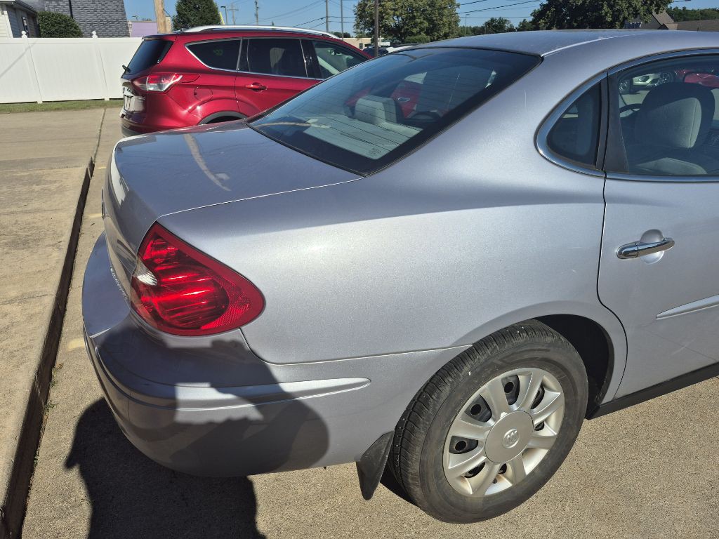 2005 Buick Lacrosse Image 8