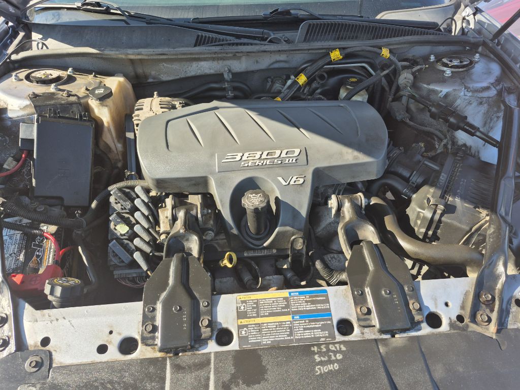 2005 Buick Lacrosse Image 12