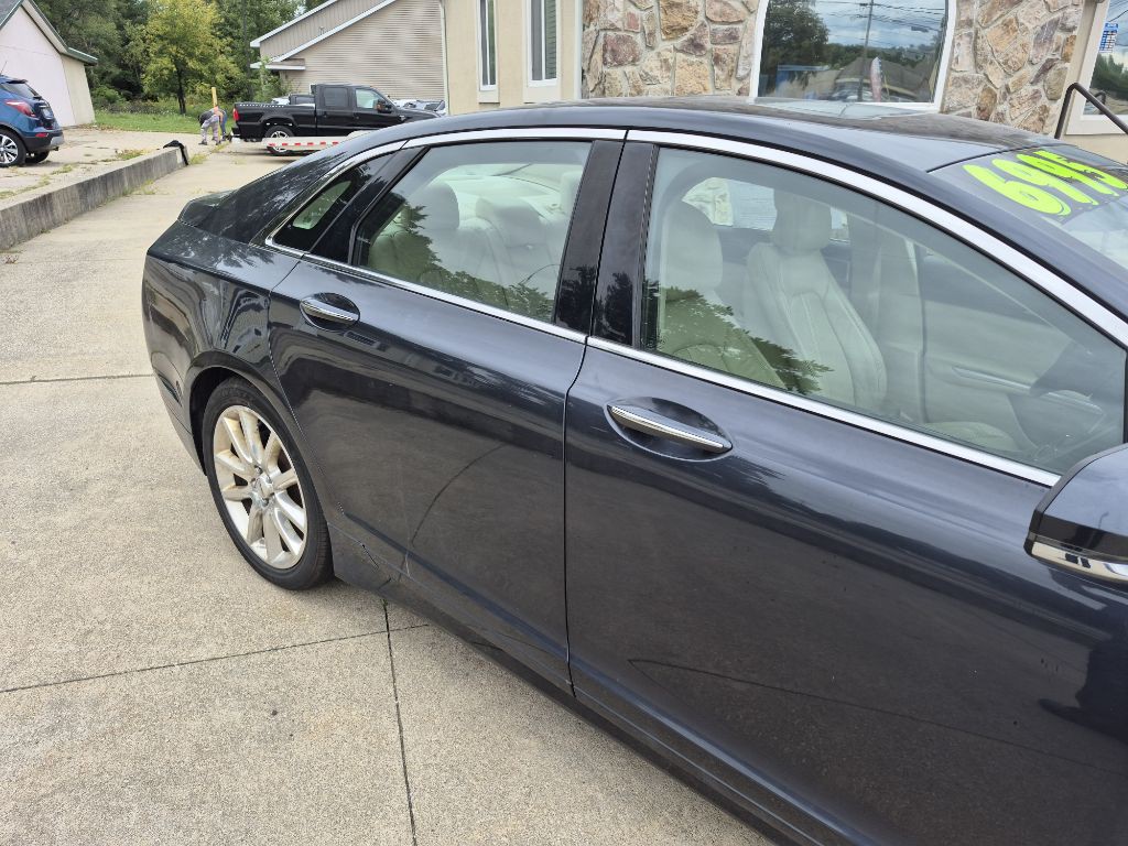 2014 Lincoln MKZ Image 8