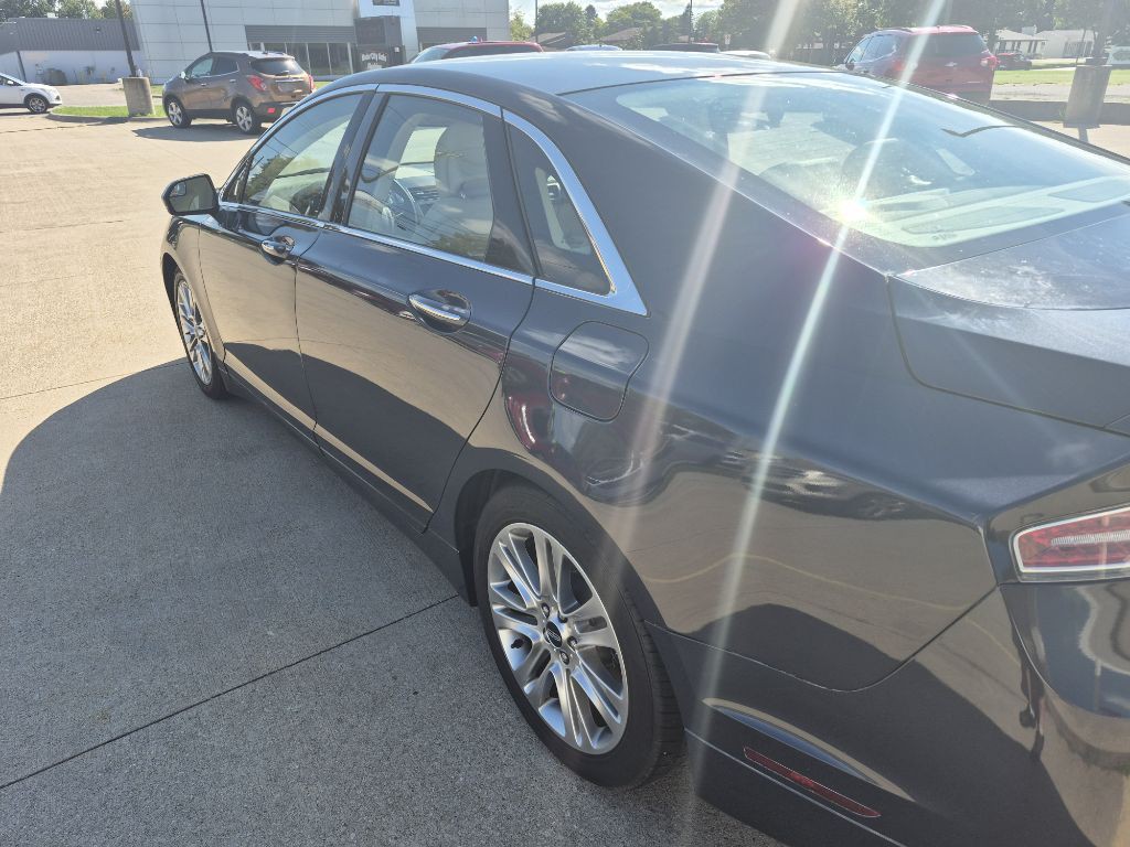 2013 Lincoln MKZ Image 5