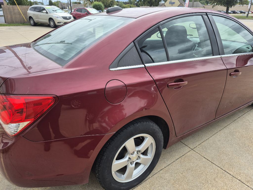 2015 Chevrolet Cruze Image 8