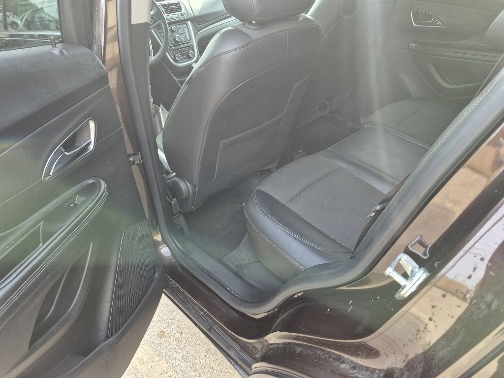 2016 Buick Enclave Image 12