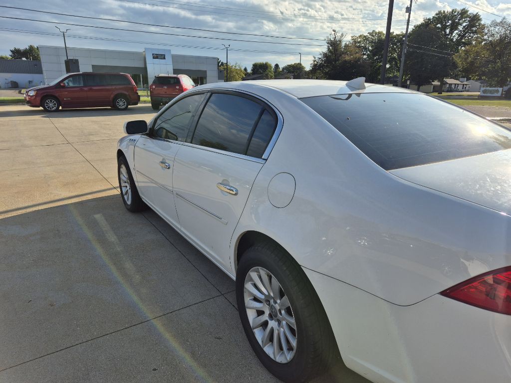2009 Buick Lucerne Image 16