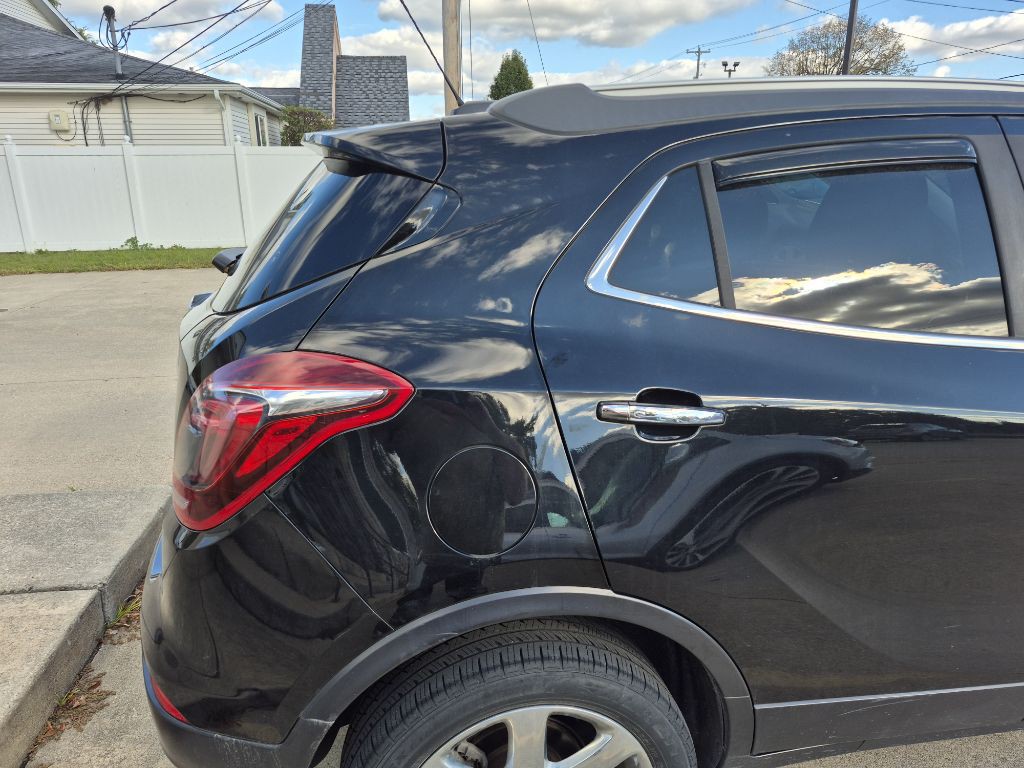 2018 Buick Enclave Image 10