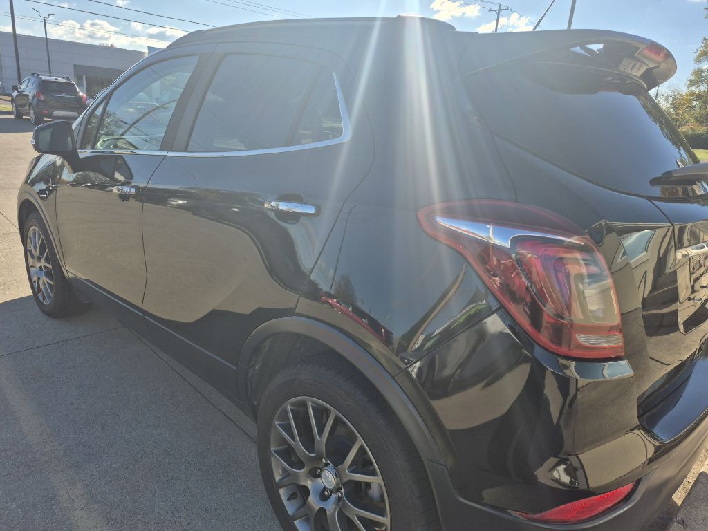 2019 Buick Enclave Image 1