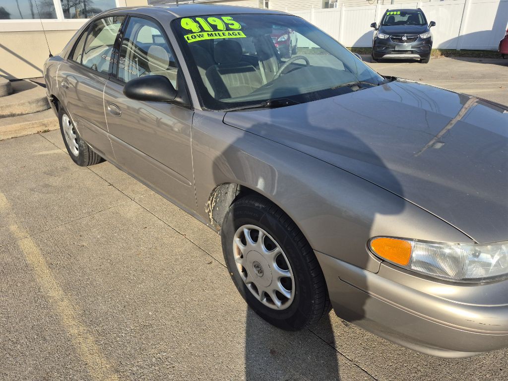 2003 Buick Century Image 2