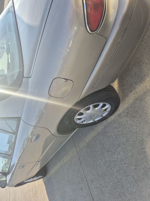 2003 Buick Century Image 6