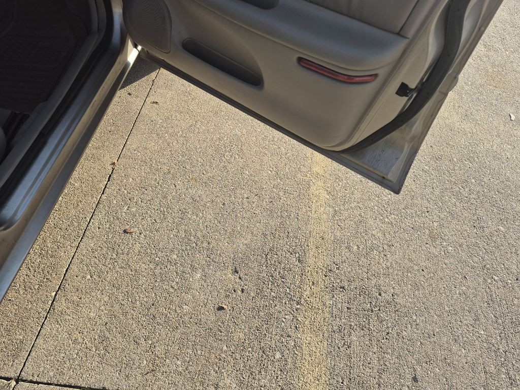 2003 Buick Century Image 11