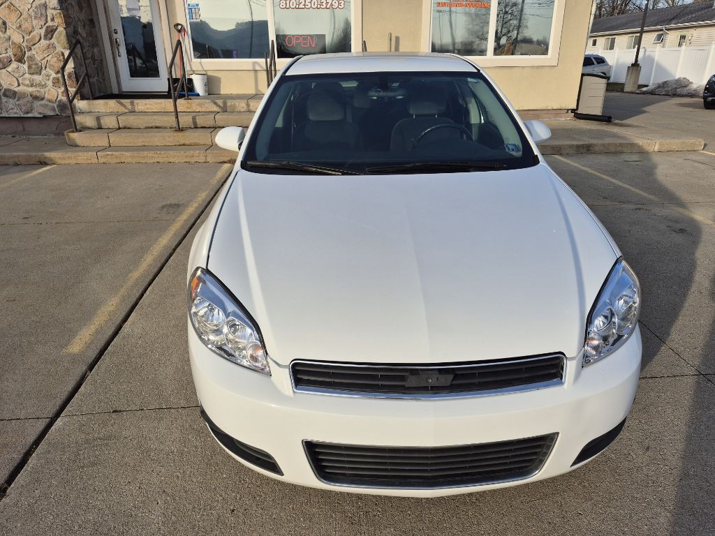 2011 Chevrolet Impala Image 5