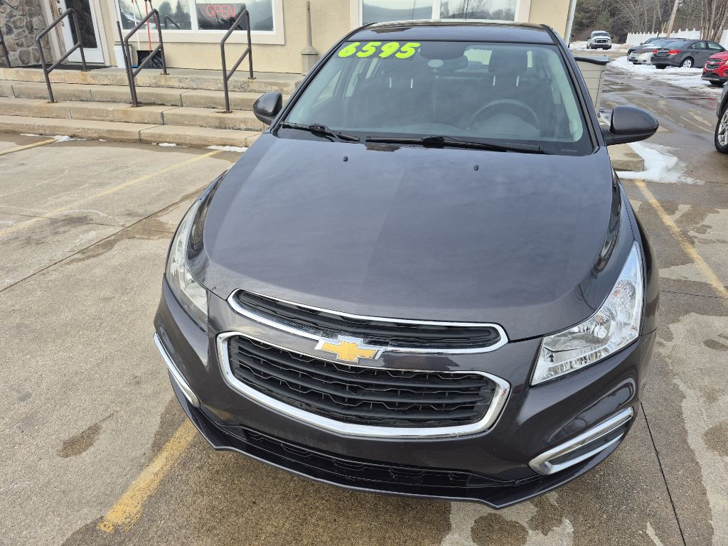 2015 Chevrolet Cruze Image 4