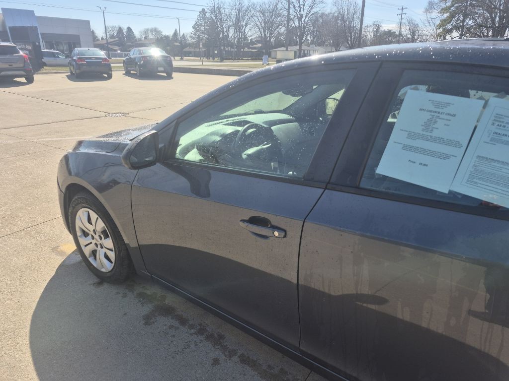 2013 Chevrolet Cruze Image 5