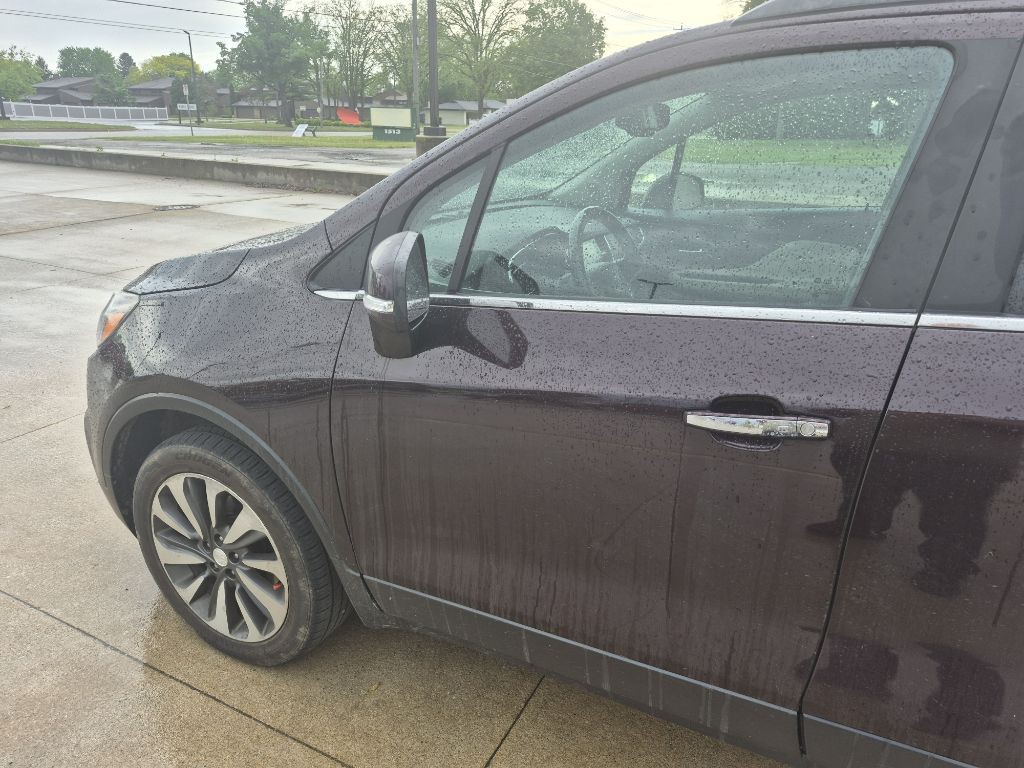 2017 Buick Enclave Image 3