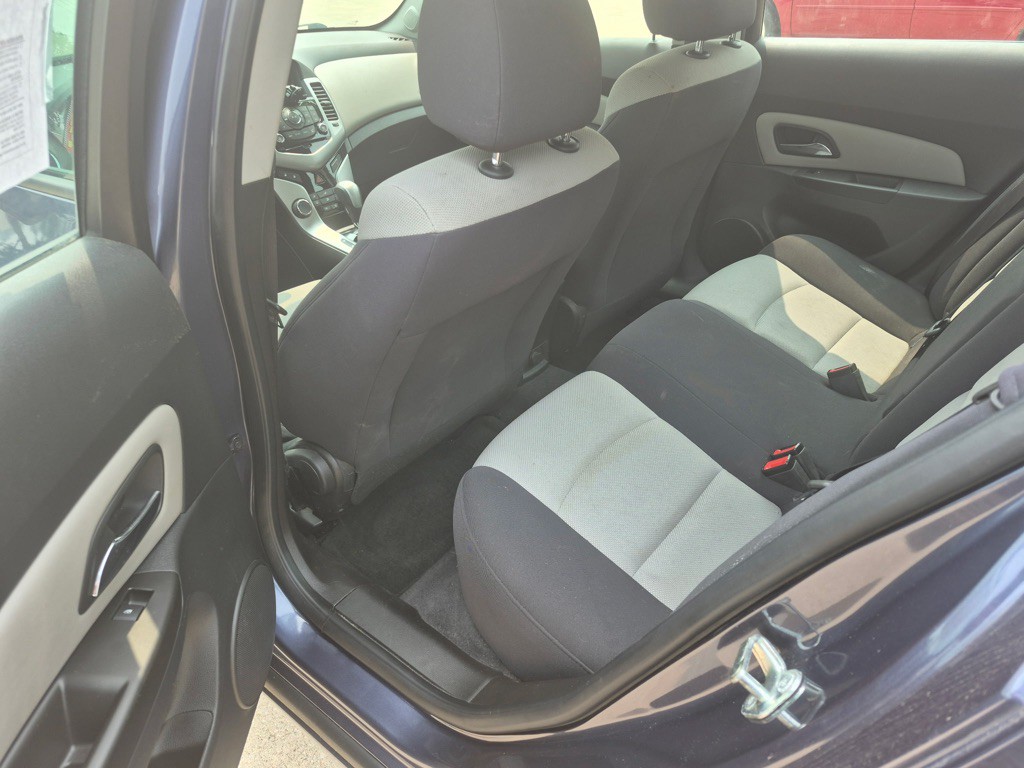 2014 Chevrolet Cruze Image 11