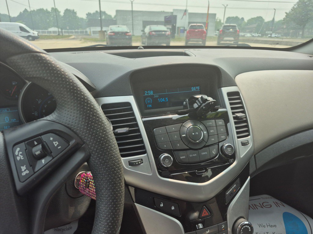 2014 Chevrolet Cruze Image 14