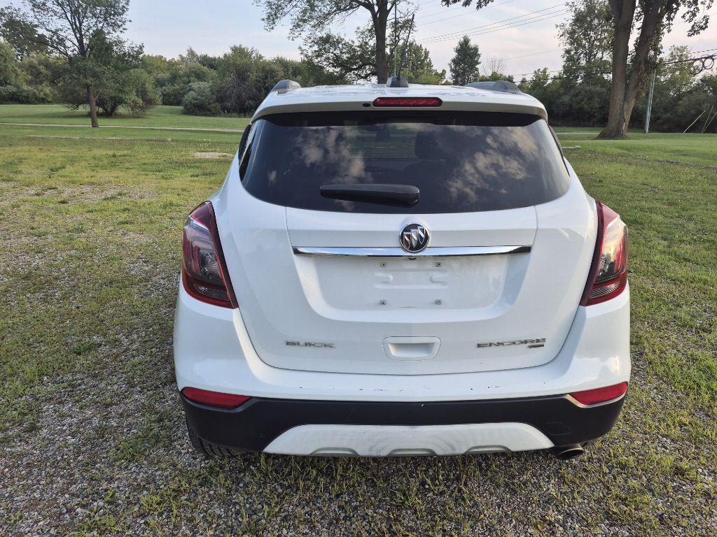 2017 Buick Enclave Image 1