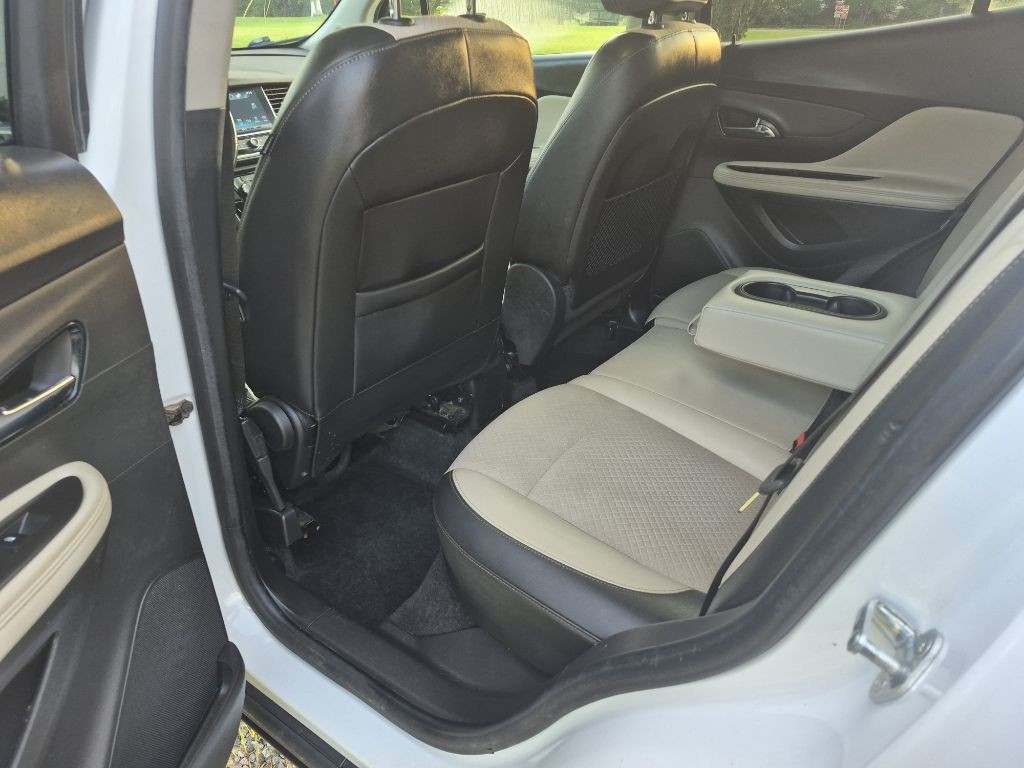 2017 Buick Enclave Image 12