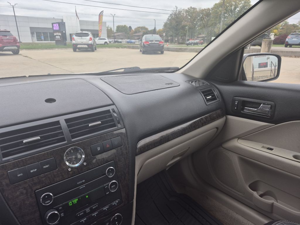 2008 Mercury Milan Image 16