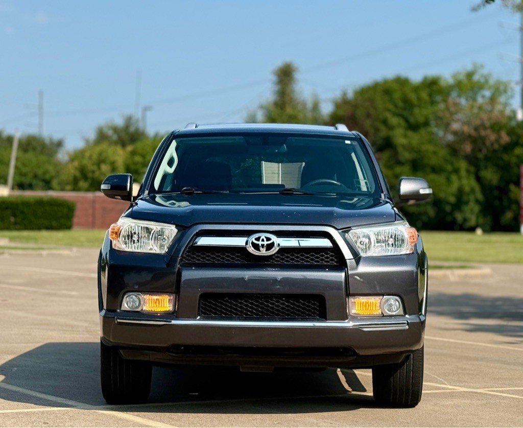 2011 Toyota 4Runner Image 3