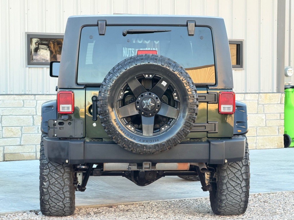 2011 Jeep Wrangler Unlimited Image 6