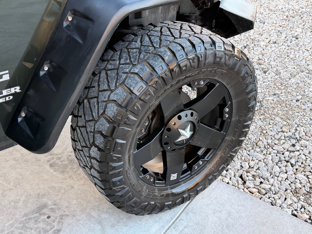 2011 Jeep Wrangler Unlimited Image 23