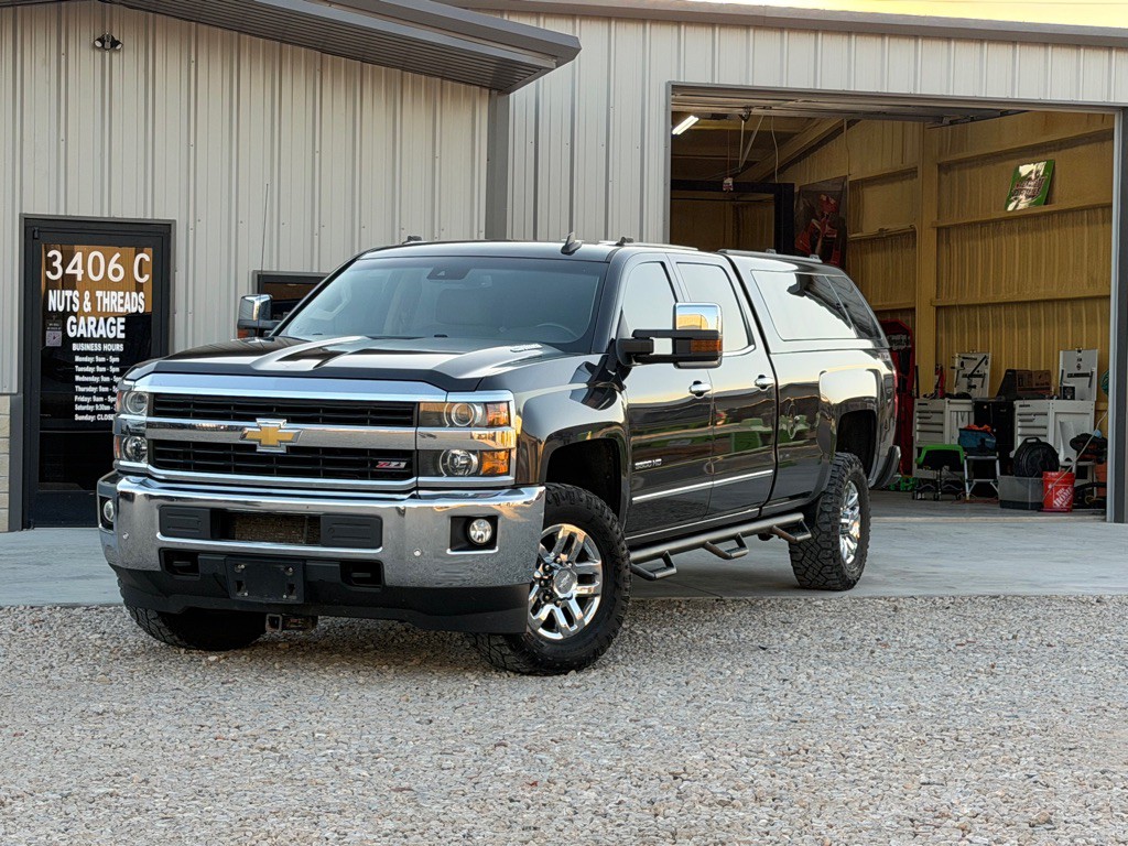 2015 Chevrolet Silverado 1500 Image 1