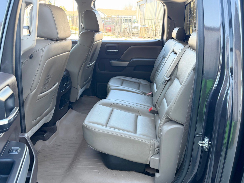 2015 Chevrolet Silverado 1500 Image 11