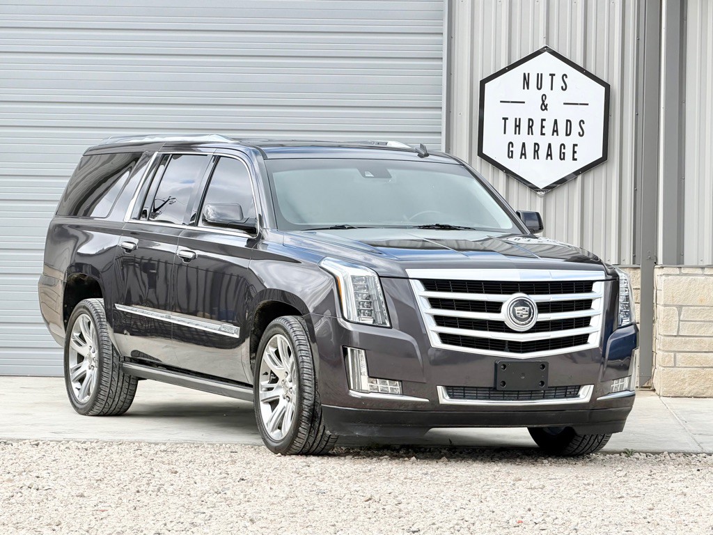 2015 Cadillac Escalade Image 1