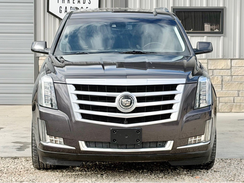 2015 Cadillac Escalade Image 3