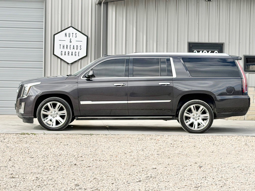 2015 Cadillac Escalade Image 5