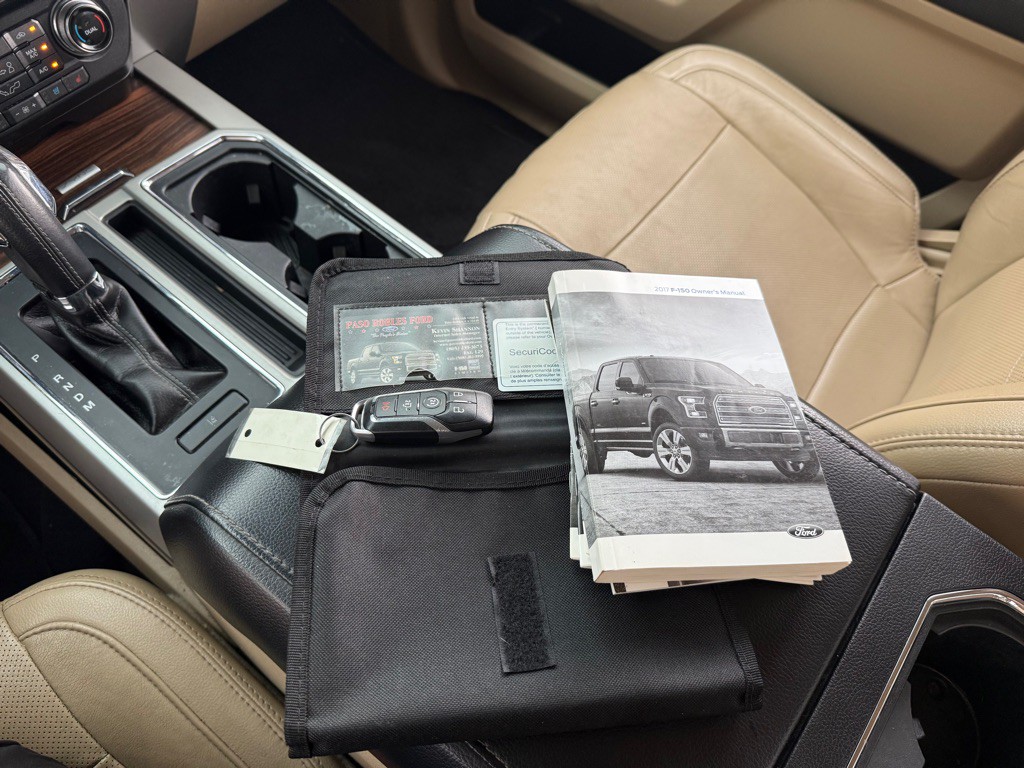 2017 Ford F-150 Image 17