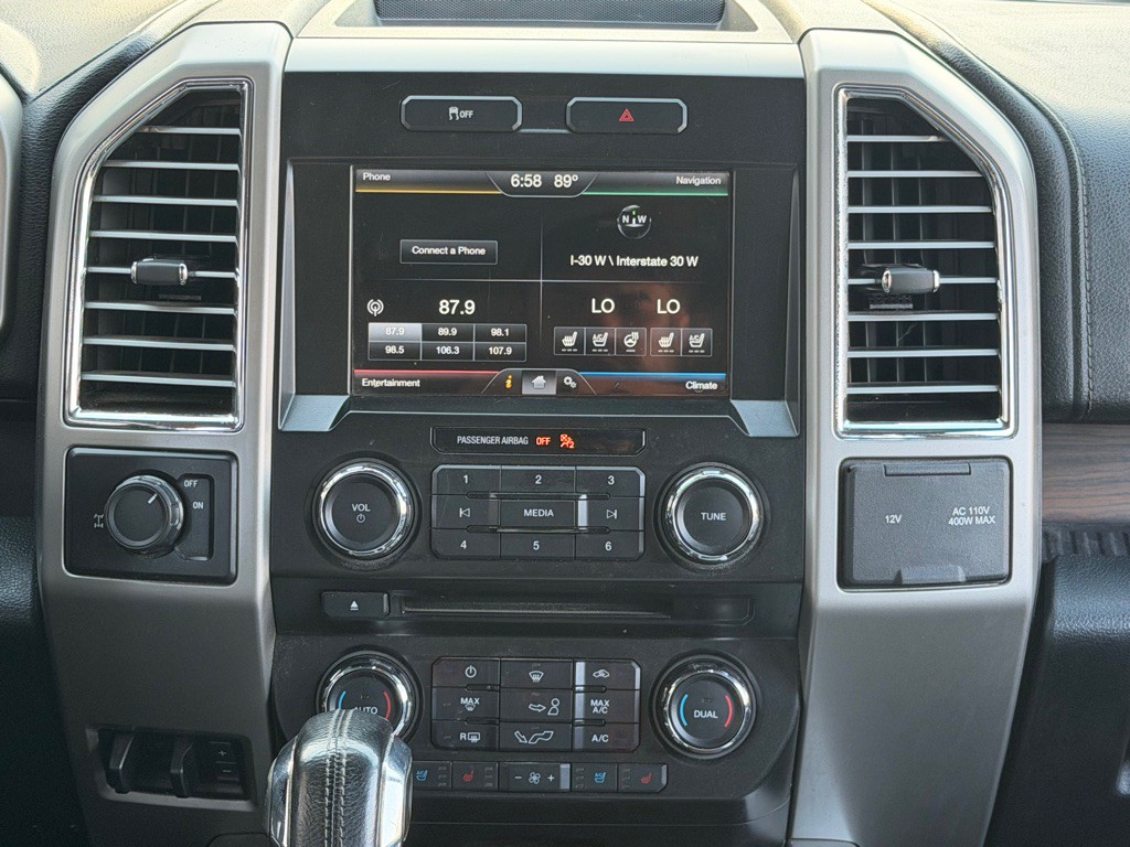 2015 Ford F-150 Image 17