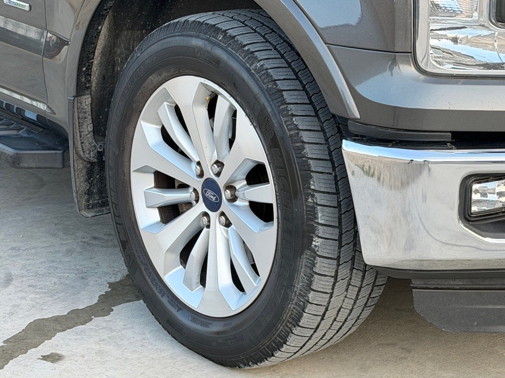 2015 Ford F-150 Image 21