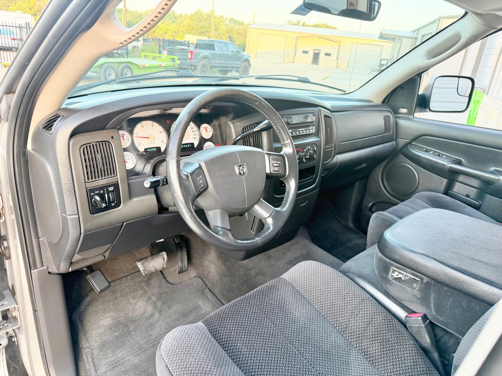 2005 Dodge Ram 2500 Image 12