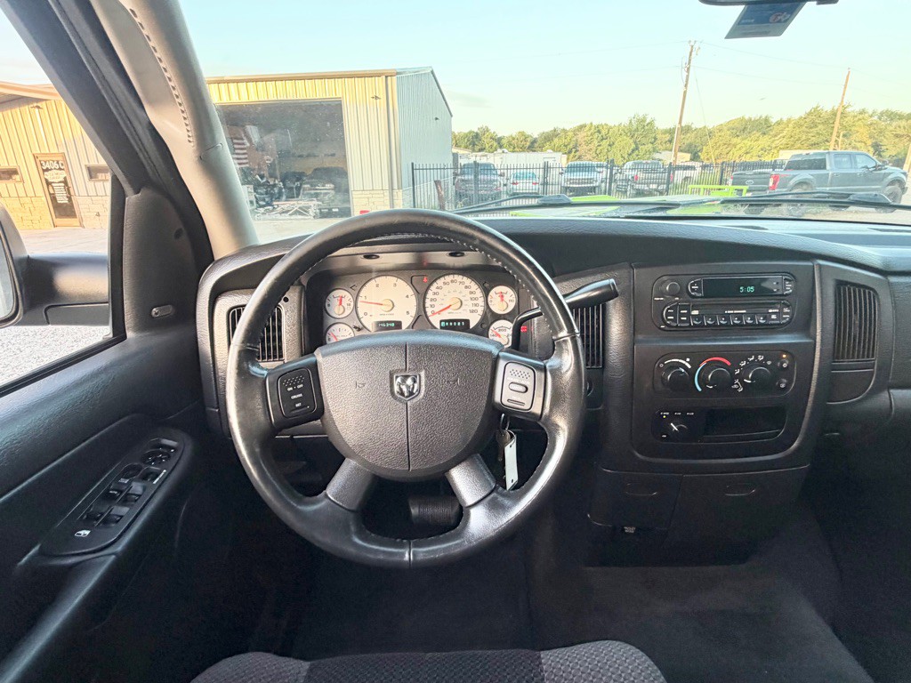 2005 Dodge Ram 2500 Image 18