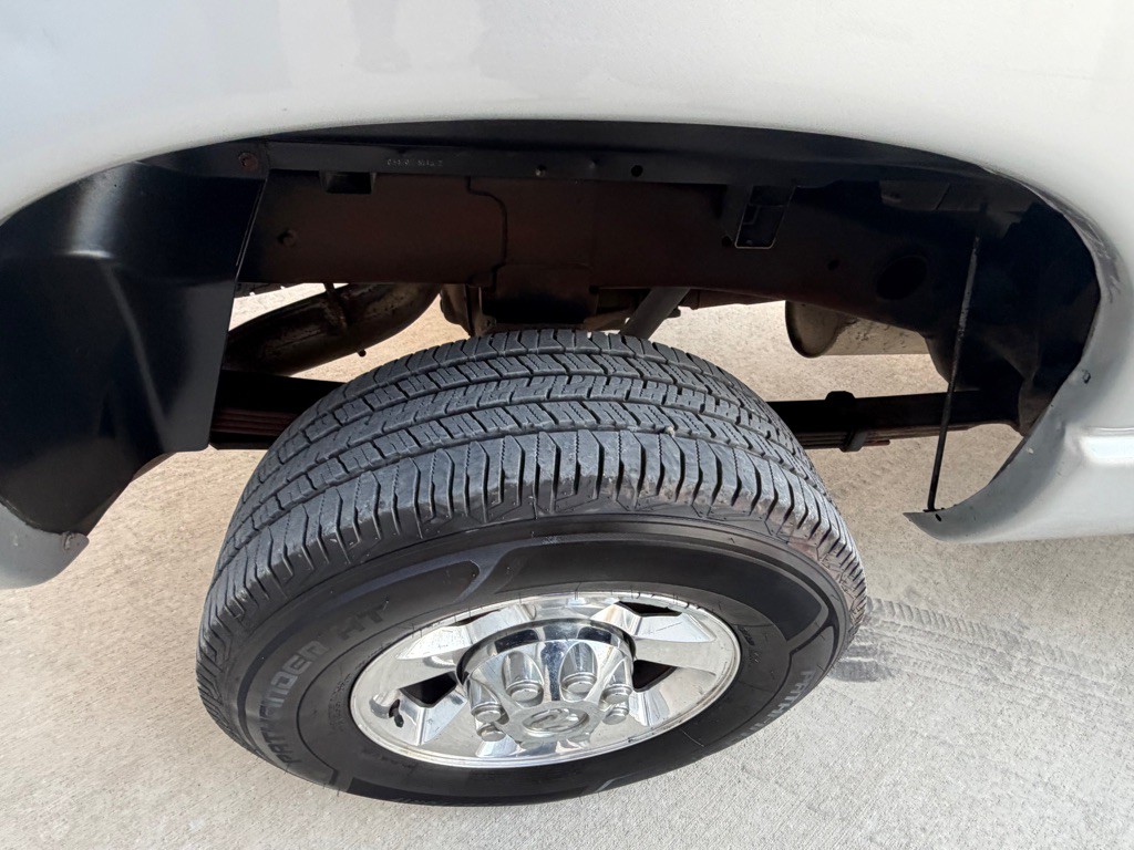 2005 Dodge Ram 2500 Image 23