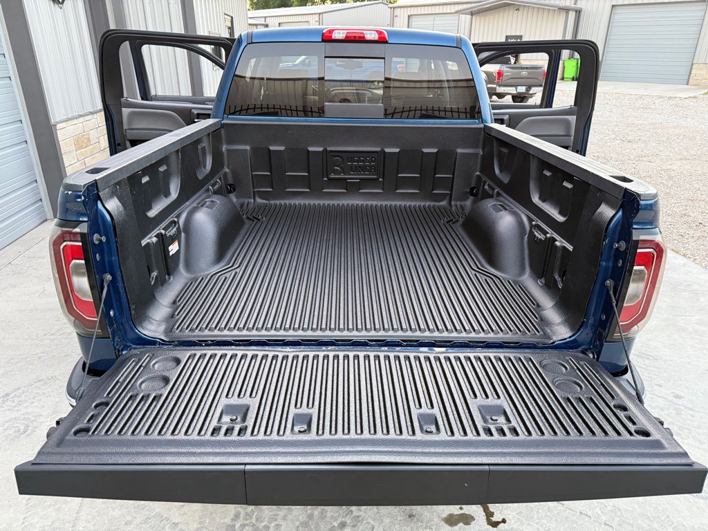 2017 GMC Sierra Image 12