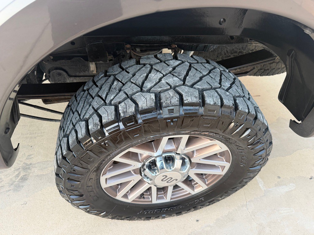 2017 Ford F-250 Image 18