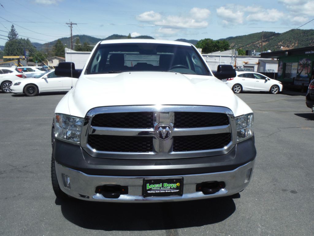 2014 RAM 1500 Image 2
