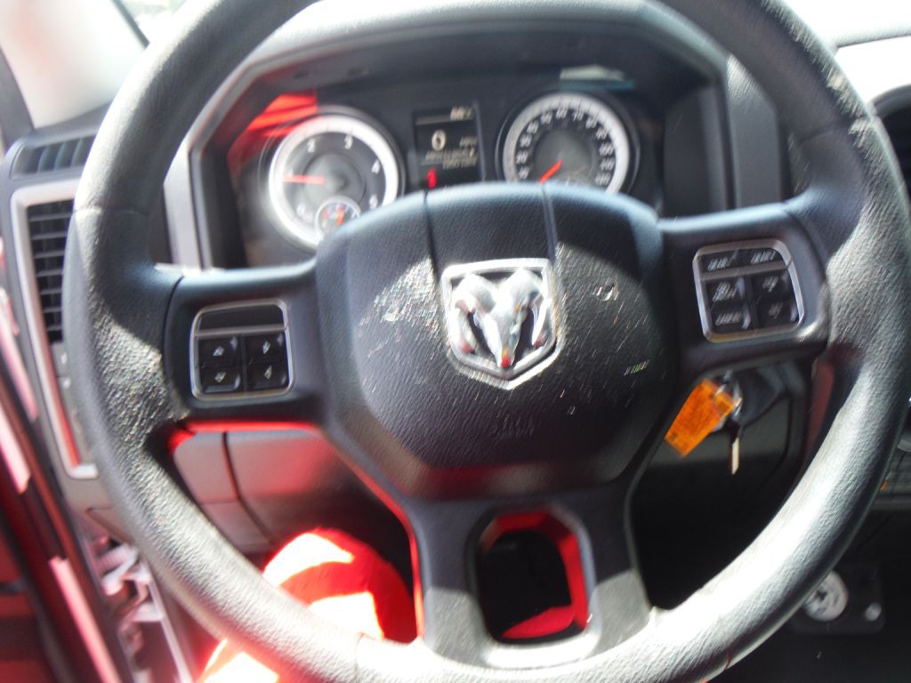 2014 RAM 1500 Image 12