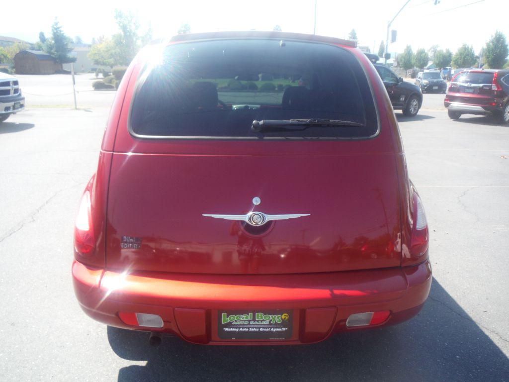 2006 Chrysler PT Cruiser Image 6